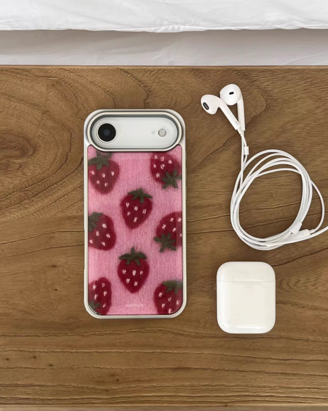 knitted strawberry phone case π