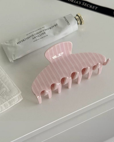 stripped hair claw clip