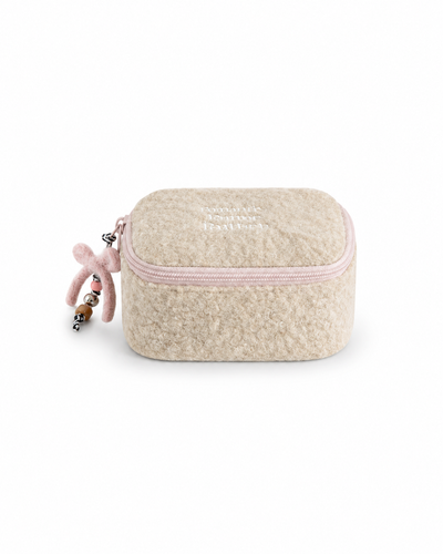 A Sunday Pause Botton Pouch