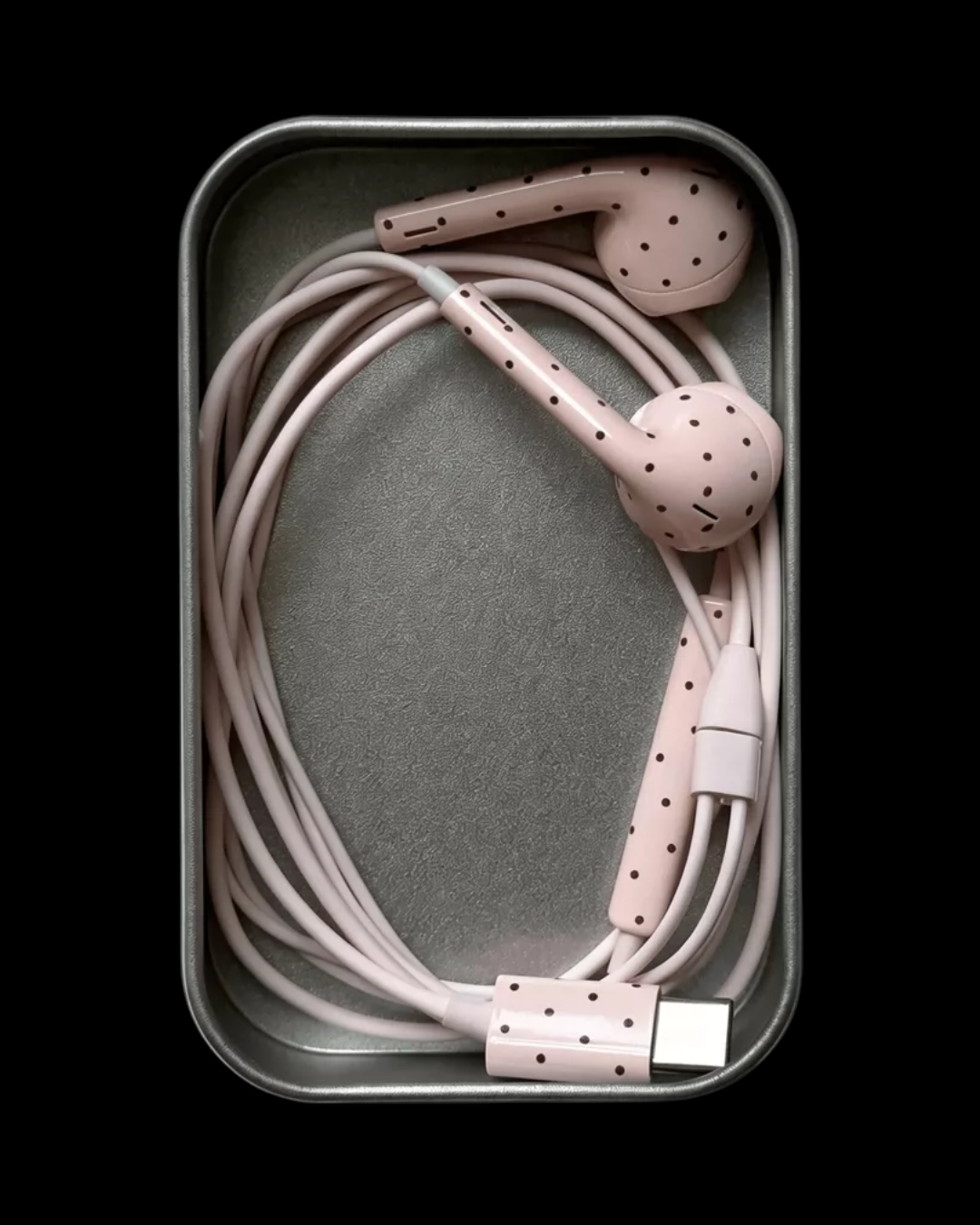starry wired earphones